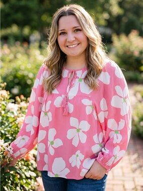 Easel Floral Peasant Blouse in Pink Top
